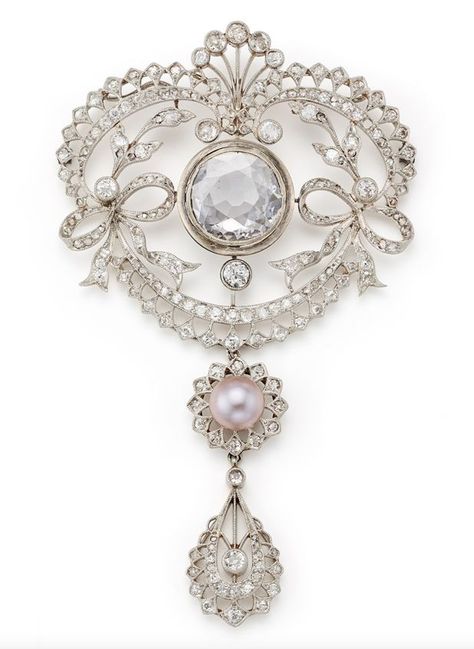 An Edwardian Faint Pink Diamond, Diamond, Natural Pearl, and Platinum Pendant, Circa 1905. Antique Wedding Jewelry, Platinum Pendant, Gold Pendent, Edwardian Jewelry, Art Nouveau Jewelry, June 2022, Diamonds And Gold, Royal Jewelry, Natural Pearl