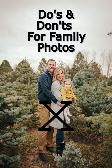 Poses to stay away from when it comes to family photos! Step-by-step guide for success. Shooting Photo Famille, Family Photoshoot Poses, Fall Family Portraits, Fall Family Photo Outfits, Family Portrait Poses, Family Photoshoot Outfits, Family Christmas Pictures, Outdoor Family Photos, Family Picture Poses