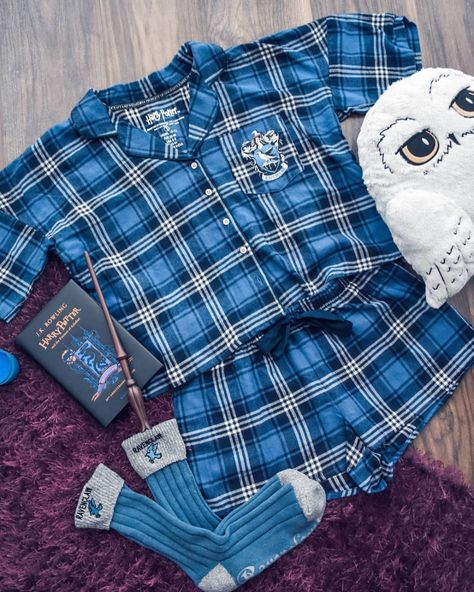 In love with my new Ravenclaw pyjamas and socks from @primark.  Cozy season is comiiing🍁🍃🍂 . . . #primarkharrypotter #HarryPotteroutfit… Harry Potter Pjs, Ravenclaw Outfit, Harry Potter Pyjamas, London Locations, Harry Potter Merch, Ravenclaw Aesthetic, Dark Academy, Harry Potter Spells, Nerd Fashion