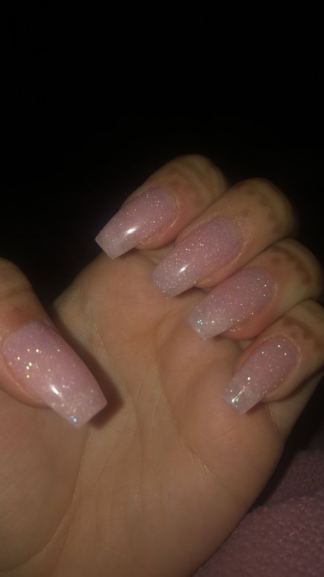 Soft Pink Nails With Glitter Sparkle, Sheer Pink Nails With Glitter, Light Nails With Glitter, Sparkly Nude Pink Nails, Soft Sparkle Nails, Simple Shiny Nails, Simple Pink Glitter Nails, Blush Pink Glitter Nails, Sparkly Simple Nails