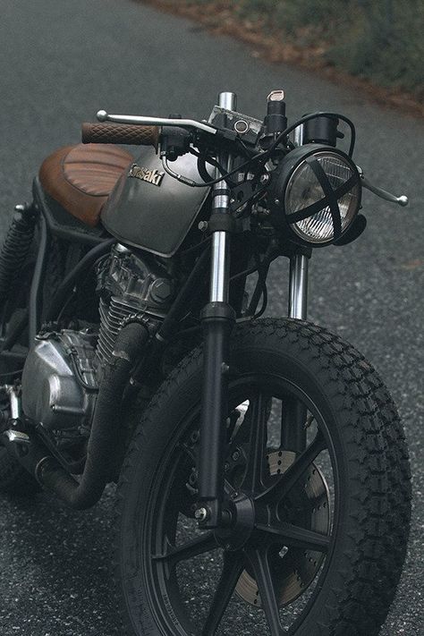 Cafe Moto, Enduro Vintage, Scout Bobber, Suzuki Cafe Racer, Cafe Racer Moto, Vintage Cafe Racer, Мотоциклы Cafe Racers, Cafe Racer Style, Blackburn Rovers