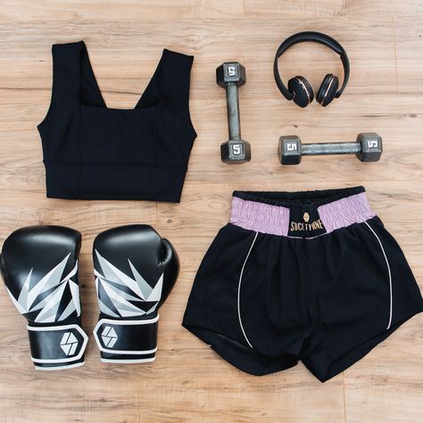 Boxing Uniform Women, Kickboxing Women Outfit, Women Boxing Outfit, Womens Boxing Outfit, Mma Outfit Women, Kickboxing Outfit For Women, Boxing Girl Outfit, Kickboxing Outfit, Boxing Outfit For Women