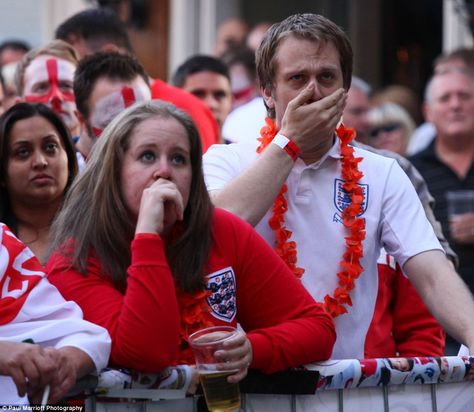 Sao Paolo, England Fans, English Summer, Target Market, Soccer World, England Football, Hopes And Dreams, English Premier League, Football Fans