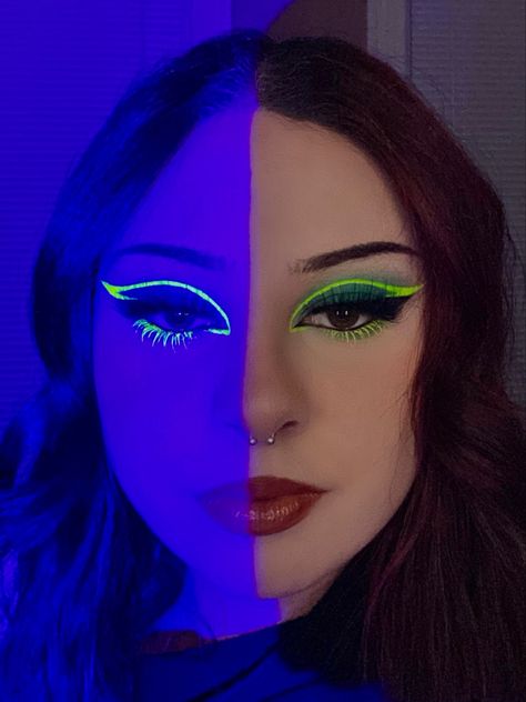 Glow In Dark Makeup Ideas, Uv Rave Makeup, Black Light Makeup Ideas Glow, Glow In The Dark Eyeliner, Neon Makeup Ideas Black Lights, Uv Eyeliner Looks, Uv Makeup Ideas Black Lights, Black Light Makeup Ideas, Neon Liner Makeup