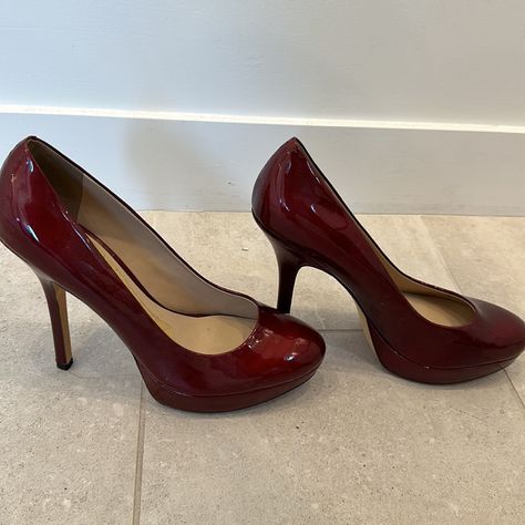 Nwot Joan&David Flipp Red Patent Platform Pump Brown Pair Also For Sale! Red Stilleto Heels, Red Low Heels, Brown Pumps Outfit, Red Vintage Heels, Wine Red Heels, Dark Red Heels, 1950s Heels, Heels 90s, Red Shoes Heels