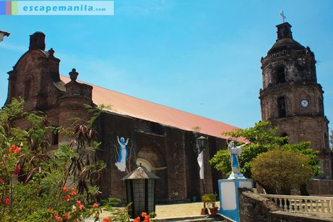 Top Tourist Spots in Ilocos Sur [And How To Get There] - Escape Manila Ilocos Sur Tourist Spot, Santa Maria Church, Ilocos Region, Ilocos Sur, Laoag, Ilocos Norte, Spanish Conquistador, Asian Architecture, Visit Santa