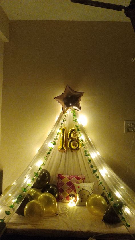 Decoration Idea For 18th Birthday, Tent Decoration For Birthday, Simple Canopy Decoration For Birthday, Bday Tent Ideas, Canopy Ideas For Birthday, Birthday Decor Simple At Home, Simple Home Decoration For Birthday, Surprise Bday Decoration Ideas, 18th Birthday Home Decoration Ideas