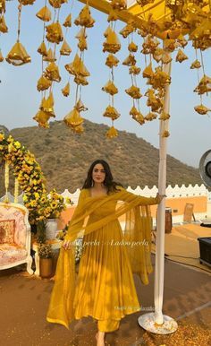 Yellow Frock Suit Design, Yellow Frock Suit For Haldi, Yellow Outfit Traditional, Haldi Traditional Outfit, Aesthetic Poses In Frock, Anarkali Dress Photo Poses, Yellow Frock Suit, Frock Suit For Women, Yellow Haldi Dress