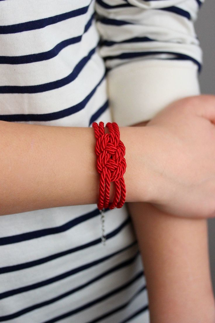 This elegant knot bracelet created from bright "red scarlet" color decorative twisted rope, silver tone or gold tone metal clasps, lobster claw and chain. Length: 17-18 cm (6.7-7 inches) + 5 cm of adjustable length chain. Perfect jewelry for everyday wear! Other bracelets of my shop you can see here: https://www.etsy.com/shop/NaTavelli?section_id=13470528 Thanks for your visit! Scarlet Color, Sailor Knot Bracelet, Sailor Knot, Bracelet Rope, Nautical Knots, Sea Necklace, Sailor Knots, Nautical Bracelet, Red Bracelet