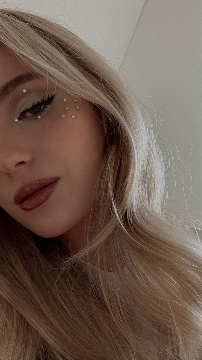 Gemstones Makeup, Taylor Swift Makeup, Gem Makeup, Coachella Makeup, Festival Make Up, Concert Makeup, Rhinestone Makeup, Show Makeup, Dance Makeup