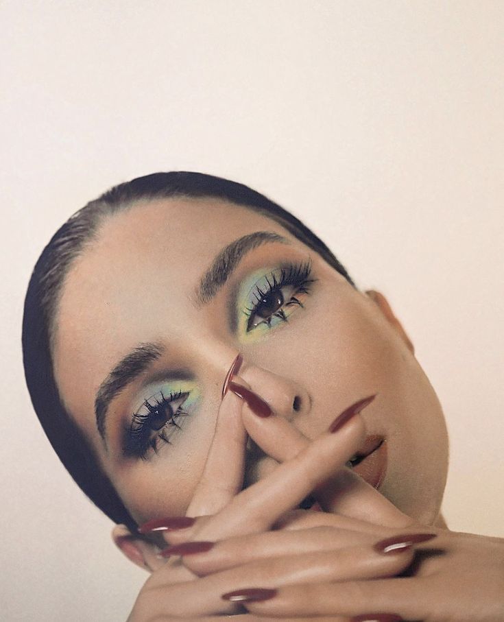 Editorial Makeup Creative, Kaleidoscope Eyes, Shoot Makeup, Artist Photography, Ethereal Makeup, Dope Makeup, Makeup Eye Looks, Creative Eye Makeup, Creative Makeup Looks