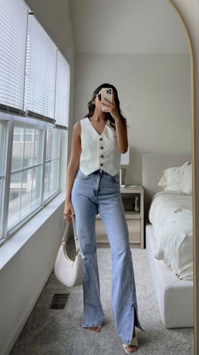 outfits, outfit ideas, outfit aesthetic, outfit inspiration, fashion, style goals, old money outfit, old money aesthetic, spring outfits.
Follow on Instagram for more. Fest Outfits, Elegante Casual, Looks Chic, Trend Fashion, Summer Fashion Outfits, Business Casual Outfits, Looks Style, Mode Inspiration, Looks Vintage