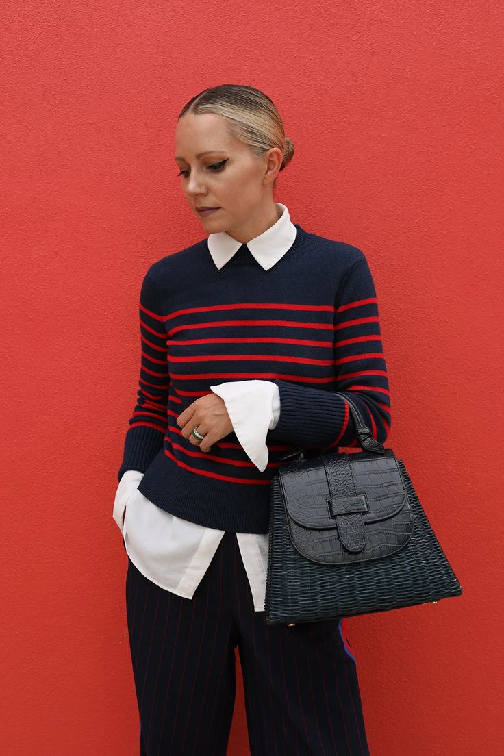 rattan bag Striped Bag Outfit, Blair Eadie Style, Pamela Munson, Blair Eadie, Stripe Outfits, Capsule Outfits, Pantalon Large, Street Style Chic, Autumn Outfit