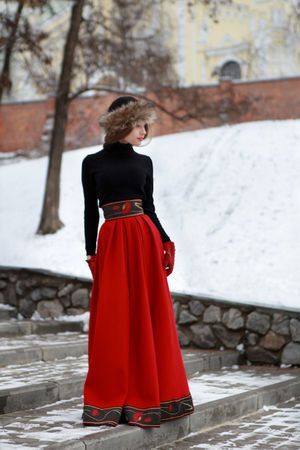 Original wool skirt "Russion Season " Warm Skirt, Long Wool Skirt, Warm Skirts, Skirt Winter, Royal Ball, Womens Skirts, Medieval Clothing, Red Skirt, Winter Skirt