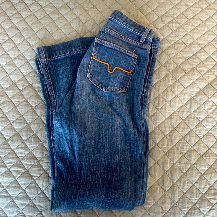 Brand New, Hardly Worn. No Tears, Rips, Or Stains. Kimes Ranch Trouser Jeans Western Clothes Women, Western Jeans Womens, Cute Western Jeans, Western Christmas List, Sevens Jeans, Kimes Jeans, Kimes Ranch Jeans, Western Chic Fashion, Country Jeans