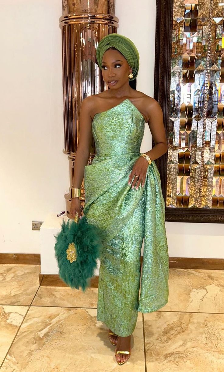 Off The Shoulder Traditional Dresses, Mother Of The Bride Nigerian Wedding, Ask Ebi Styles, Naija Wedding Guest Outfits, Green Aso Ebi Styles Lace, Satin Asoebi Styles, Aseobi Design 2024 Lace Styles, Aso Ebi Bridesmaid Dress, Nigerian Attire For Women