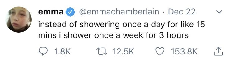 Relatable af Emma Chamberlain Tweets, Forehead Kiss, Forehead Kisses, British Accent, Emma Chamberlain, Mtv, Love Her, Kiss, Memes