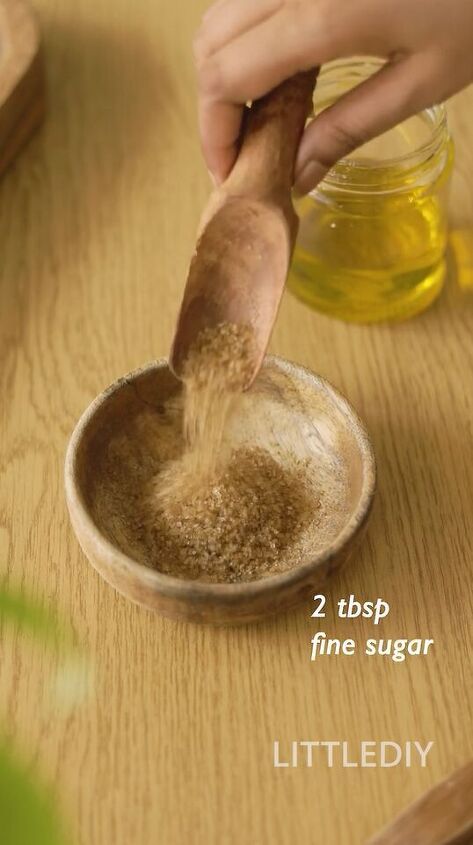 Shampoo Hacks, For Healthy Hair Growth, Brown Sugar Scrub, Brittle Recipes, Clean Scalp, Argan Oil Shampoo, Nail Fungus Remedy, Hair Scrub, Hair Fixing