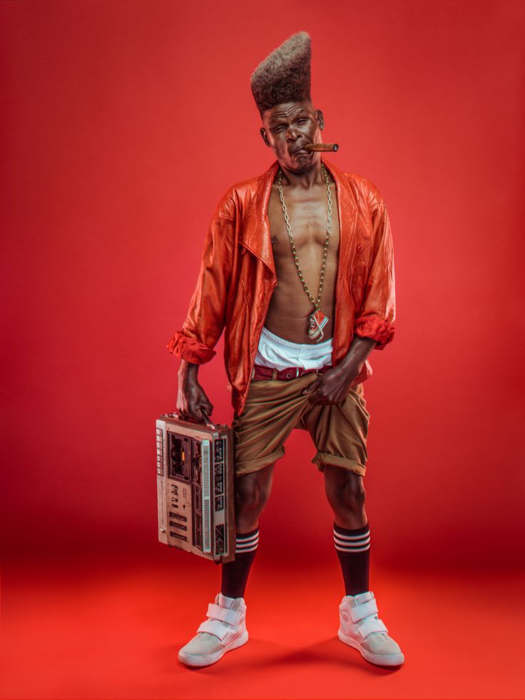 Epic Photos Of Nairobi’s Hip Hop Heads From The 80s Hip Hop Fashion For Men, Osborne Macharia, 80s Hiphop, 80s Hip Hop, Back To The 80's, Real Hip Hop, Fashion 80s, Nairobi Kenya, Hip Hop Art