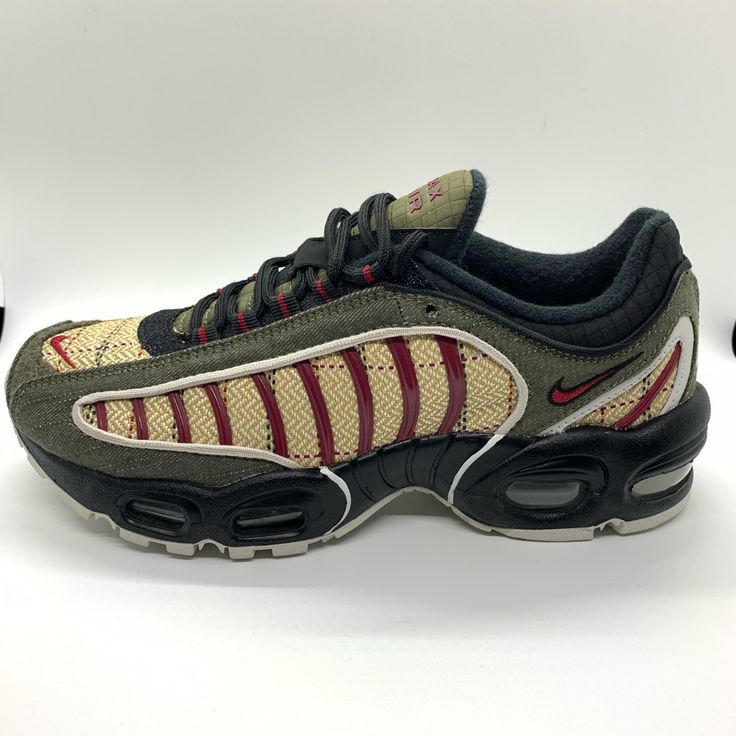 Nike Air Max Tailwind 4 Men’s Shoes Plaid Olive. New Without Box. Never Worn, Next Day Shipping. Men’s Size 6 Feel Free To Ask Any Questions. Eytys Michigan Boots, Air Max Fits, Nike Hiking Shoes, Nike Vintage Shoes, Skeleton Shoes, Mens Sneakers Fashion, Apple Fashion, Nike Air Max Tailwind, Shoes Nike Air