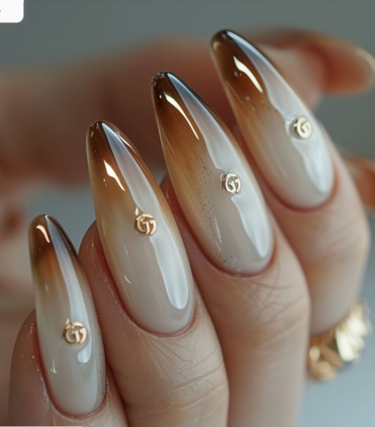 Ombre With Gold Nails, Birthday Nail Designs, Fancy Nails Designs, Black Nail Designs, Autumn Nails, Fabulous Nails, Fall Nail Designs, Fancy Nails, Chic Nails