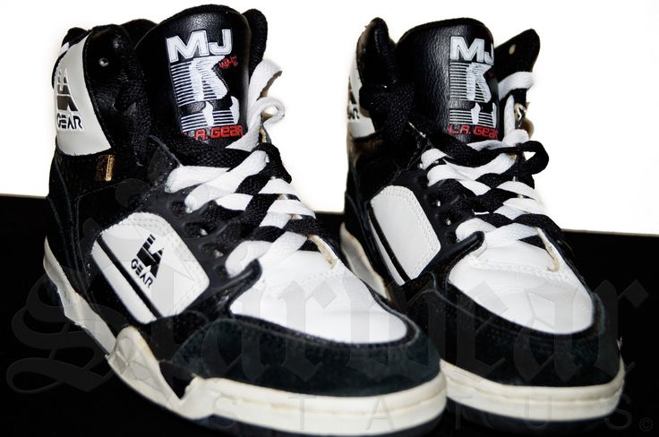 Michael-Jackson-Photo-Shoot-Famous-LA-Gear-Unstoppable-High-Top-Sneaker-Shoes-BlackWhite La Gear Michael Jackson, Michael Jackson Sneakers, Michael Jackson La Gear, Mj Shoes, Michael Jackson Shoes, Speed Demon, Pekingese Dogs, Sneaker Shoes, Classic Shoes