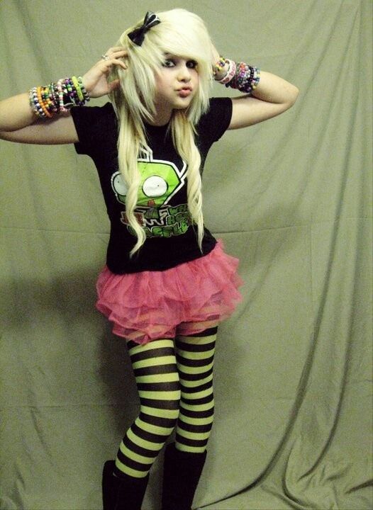 Amber Katelyn Beale Outfits, Amber Katelyn Beale, Scene Kid Outfits, Scene Girl Outfits, Scene Fits, Scene Queen, Emo Fits, Emo Scene Hair, Scene Girl