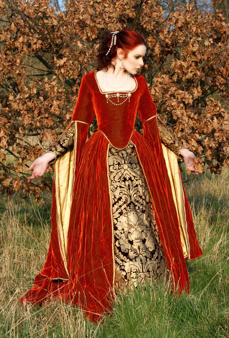 . Gaun Abad Pertengahan, Tudor Costumes, Tudor Fashion, Medieval Gown, Medieval Dresses, Velvet Gown, Medieval Costume, Fantasy Dresses, Medieval Clothing