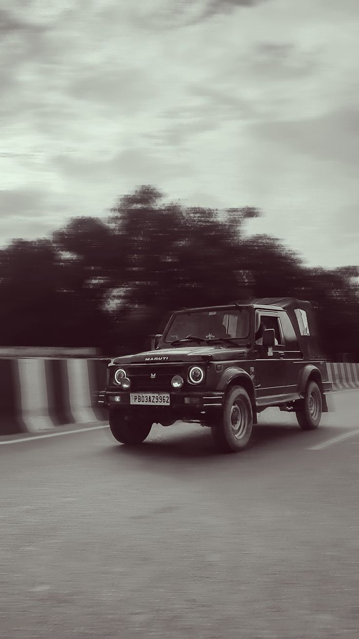 Driving Jimny Suzuki Wallpaper, Cars Offroad, Jesus Tattoo Design, Jimny 4x4, Jimny Suzuki, Robert Downey Jr Iron Man, Disney Pixar Characters, Snap Ideas, Jesus Tattoo