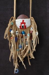 New Stone Spirit Native American Love, Native American Medicine Bag, Native Artifacts, Native American Medicine, Medicine Bags, Mojo Bags, Amulet Charm, Native Crafts, Fur Trade