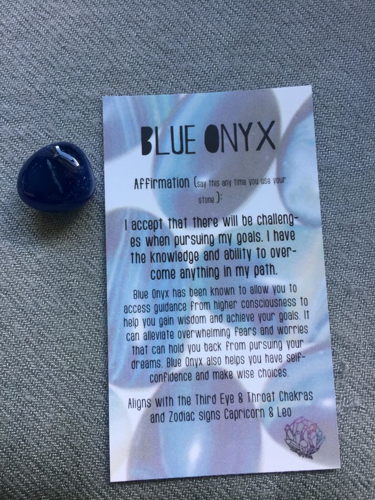 Blue onyx meaning Blue Onyx Crystal Meaning, Blue Onyx Meaning, Crystal Setup, Onyx Meaning, Crystals Meditation, Crystal Cleansing, Third Eye Chakra Stones, Spiritual Things, Crystal Uses