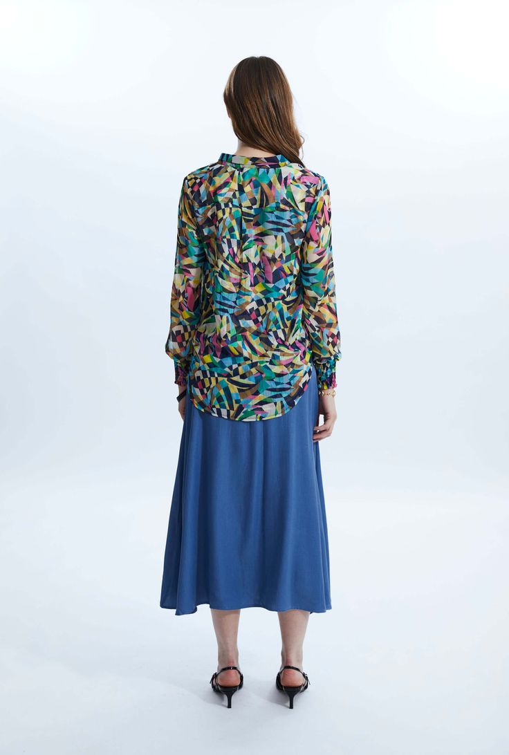 This chic yet bold printed blouse is a James Lakeland staple piece. Featuring its classic mandarin collar and short V-neck opening, long sleeves and elasticated cuffs. This chiffon blouse, lined in the same printed fabric has a slight sheer to it whilst being modest, with its shorter front and longer back panel which can be tucked-in or out.     Made in India 100% Polyester Machine Wash 30°C, Do not bleach, Do Not Tumble Dry. Mandarin Collar Blouse, Animal Print Party, Shirt Blouses Women's, Wedding Gifts For Groom, Summer Capsule Wardrobe, Alternative Wedding, Collar Blouse, Chiffon Blouse, Staple Pieces