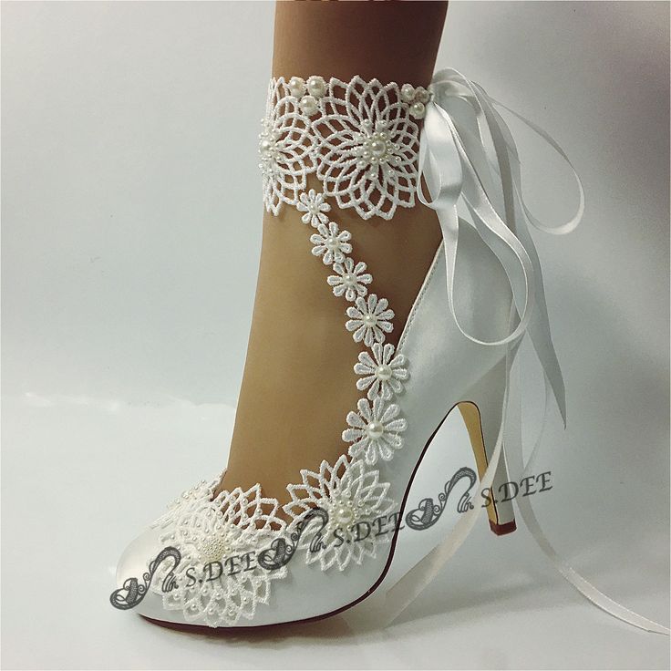 The small pearls are hand sewn on the lace! Heel size: 10cm/4 inches (include platform) Model Shoes are size 36, larger sizes may have different appearance SIZE COVERSION （Only for reference） US 5-5.5UK 3-3.5EURO 35 Length(mm) 228.8 US 5.5-6UK 3.5-4EURO36 Length(mm) 235.4 US 6.5-7UK 4.5-5EURO 37Length(mm)242 US 7.5-8UK 5.5-6EURO 38Length(mm)248.6 US 8.5UK6.5EURO39 Length(mm)255.2 US 9UK 7EURO 40Length(mm)261.8 US 9.5-10UK 7.5-8EURO 41 Length(mm)268.4 US 10.5-11UK 8.5-9EURO 42Length(mm)275 Shoes Lace Ankle Strap Wedding Shoes, Lace-up Lace Wedding Shoes, Wedding Shoes With Lace Work, Lace Wedding Shoes With Lace Work, Elegant Wedding Shoes With Lace Work, Wedding Shoes With Lace Trim And Closed Toe, White Lace Trim Closed Toe Wedding Shoes, White Lace Ankle Strap Wedding Shoes, White Lace Wedding Shoes With Ankle Strap