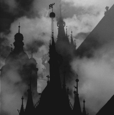 When Night Comes, Dark Castle, Fotografi Urban, Slytherin Aesthetic, 다크 판타지, Gothic Aesthetic, Arte Obscura, Bloodborne, Ordinary People