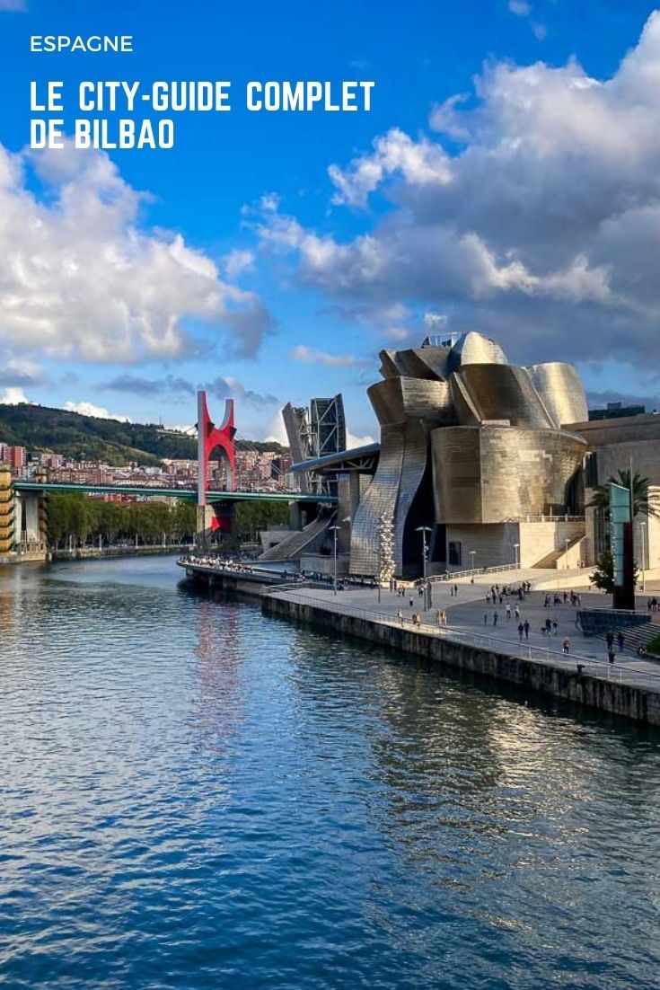 the city guide complete de billabo is shown in front of a body of water