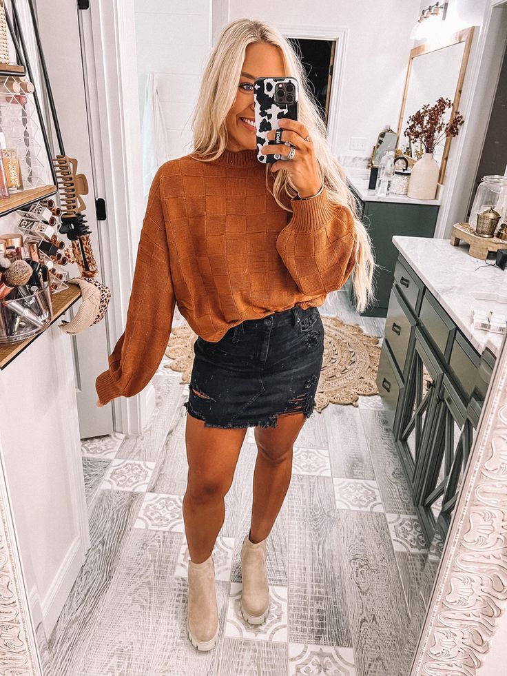 Orchard Outfit Summer, Realtor Outfit Ideas, Fall Outfits For Nashville Tn, Courderoy Skirt Outfits Women, Country Thanksgiving Outfit, Friendsgiving Outfits Women, Outfits With Mid Calf Boots, Fall Picture Outfits For Women, Lace Top Outfit Aesthetic