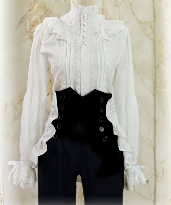 Victorian Aesthetic Clothes, Victorian Outfits Women, Modern Victorian Aesthetic, Victorian Inspired Fashion, Victorian Style Clothing, Ouji Fashion, Victorian Shirt, Vampire Dress, Vampire Clothes