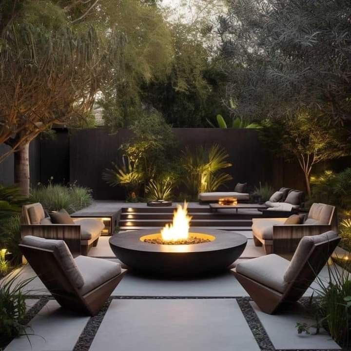 Garden Patio With Fire Pit, Fire Pit Modern Outdoor, Modern Backyard Fire Pit Ideas, Spa And Fire Pit Area, Landscaped Fire Pit Area, Elegant Fire Pit, Backyard Patio Fire Pit, Outdoor Fire Ideas, Outdoor Fire Feature