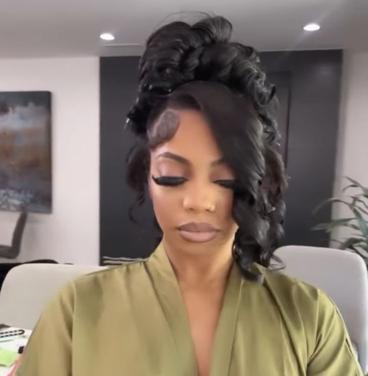 Lace Front Up Do Styles, Half Updo Prom Hair, Simply Prom Hairstyles, Half Up Classy Hairstyles, Wig Bun Hairstyles Black Women, Sweet 16 Updo Hairstyles, Halo Half Up Half Down Hair, Black Women Updo Hairstyles Wedding, Updo Wig Hairstyles For Black Women