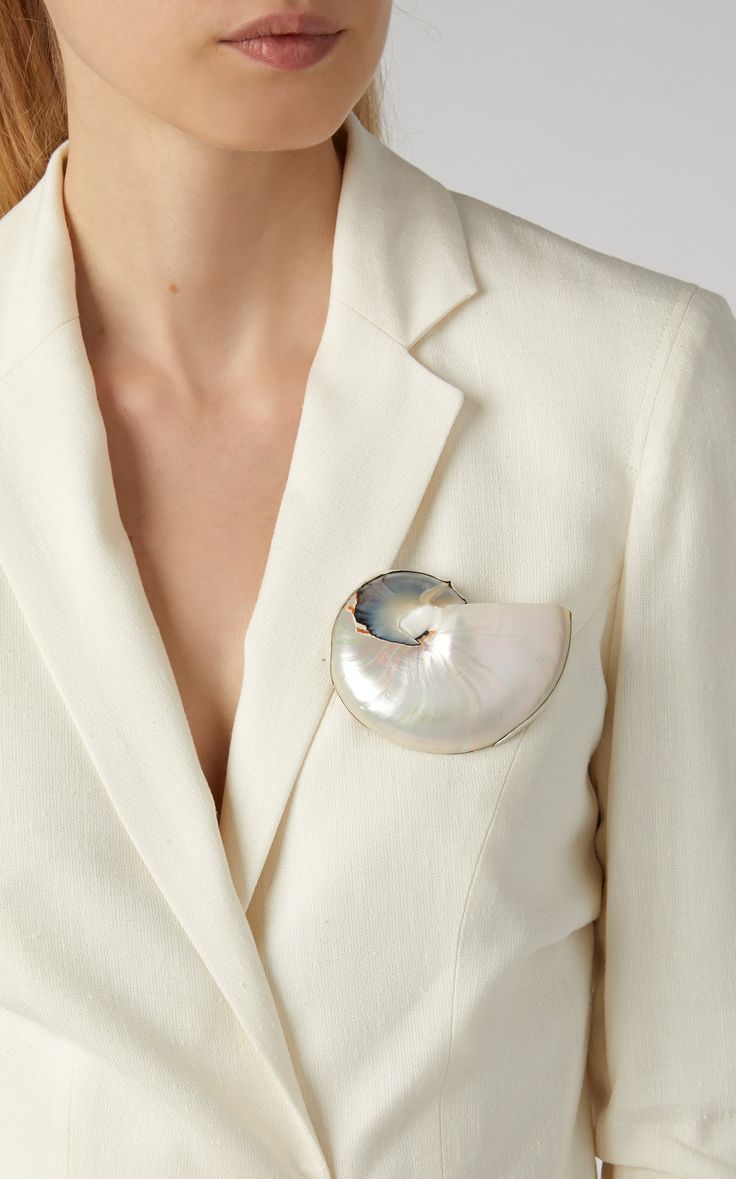 Click product to zoom Sophie Buhai, She Sells Seashells, Mode Inspo, Fashion Details, Outfits Casuales, Jewelry Inspiration, Sea Shells, Fashion Brand, Shells