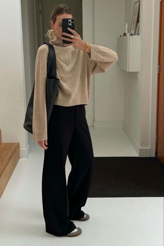 Fall basics Chic New York Style, Dissh Outfits, 70 Degree Weather Outfit Work, Personal Assistant Outfit, Taupe Sweater Outfit, Casual Friday Work Outfits Fall, Basic Work Outfits, Cophengan Style, Everlane Outfit