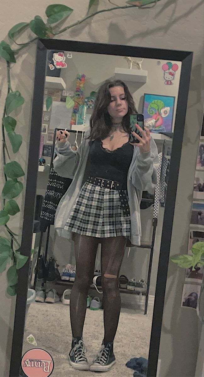 plaid skirt emo grunge indie goth tumblr aesthetic ripped tights E Girl Outfits, Alt Outfits, Aesthetic Grunge Outfit, Grunge Girl, Swaggy Outfits, Goth Outfits, Alternative Outfits, Plaid Skirt, Edgy Outfits