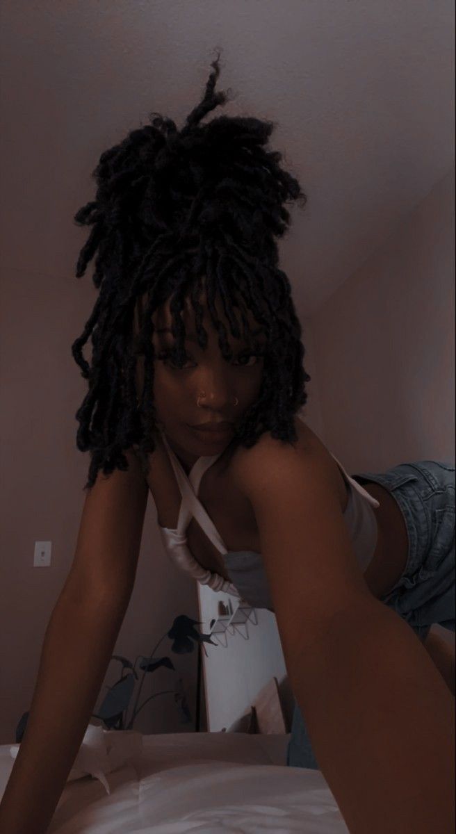 Hairstyles Aesthetic, Hairstyles Black, Hair Styling, Locs, Short Hair, Hairstyles, Hair, Black