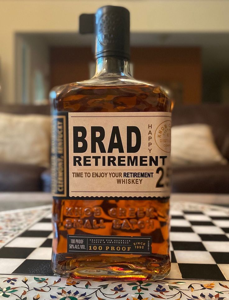 Knob Creek Bourbon Personalized Retirement Gift - Labelyourlife Knob Creek, Retirement Party Favors, Personalized Retirement Gifts, Retirement Gifts For Men, Baby Shower Labels, Wedding Gifts For Groomsmen, Party Labels, Godparent Gifts, Favor Labels