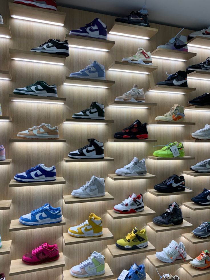 Sneaker Store Aesthetic, Nike Shoes Display, Nike Store Aesthetic, Nike Shoe Display, Nike Store Interior, Foldable Shoe Rack, Shoe Organizer For Closet, Shoes Stores, Jordan Store