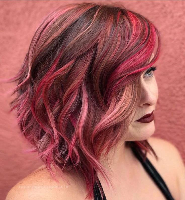 Short Red Hair, Short Dark Hair, Short Hair Balayage, Trending Hairstyles, Red Hair Color, Hair Color Dark, Hair Color Ideas, Ombre Hair, Brunette Hair Color