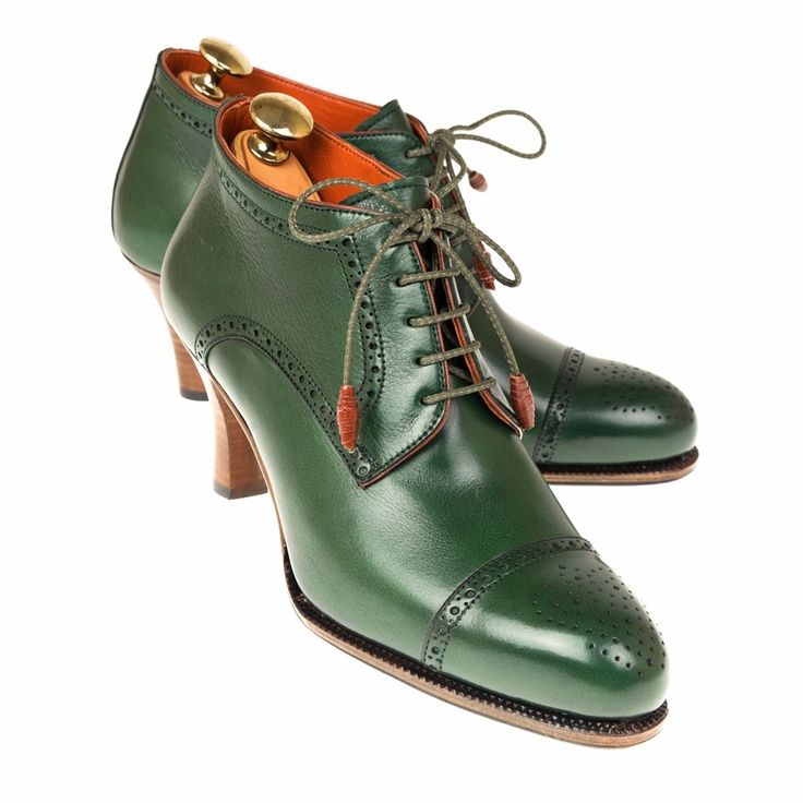 HEELED BOOTS GREEN LIBANO RUSTICALF VIVO | CARMINA High Heel Dress Boots, Cordovan Shoes, Men's Shoes Accessories, Exclusive Shoes, Shoes Ladies, Dress Shoes Womens, Derby Shoes, Heel Boots, High Heel Boots