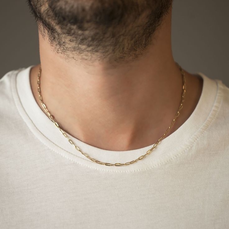 Men's Paperclip Chain Necklace 14k Solid Gold, 2.90mmx6.50mm, 14k Gold Chain for Men, Layering Chain, Gift for Him, Gift for Boyfriend *Free Express International Shipping *Free returns within 14 days from the order date. *14K solid gold chain is included. NEXT BUSINESS DAY SHIPPING! PRODUCT DETAILS *The product is made of 100% 14k Solid Gold and it has a 14K or 585 stamp on item. (We don't sell filled or plated jewelry) *The package includes a gold certificate. *Every package comes in a gift bo Gold Chain Jewelry For Men Modern, Necklace Men’s Gold, Cheap Men's Jewelry With Figaro Chain, Male Jewelry, Mens Necklace, Men’s Gold Chain Necklace, Men’s Gold Chain Pendent, Simple Necklace Designs, Gold Necklace For Men