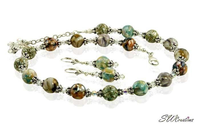 Earth-tone Mother of Pearl Crystal Necklace Set #jewelry #handcrafted #handmade #SWCreations #fashion Jewerly Beads, Handmade Lampwork Bead, Beaded Jewelry Designs, Pearl Crystal, Shell Beads, Lampwork Beads, Jewelry Handmade, Jewelry Designs, Handmade Necklaces