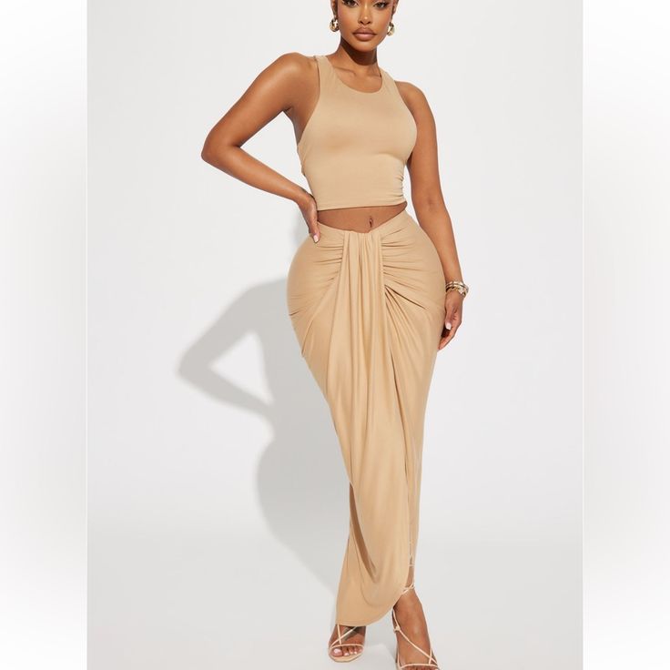 Super Cute, Curve Hugging Maxi Set I Love The Fit I Just Don’t Like The Color On My Skin Tone. Polyester And Spandex Pink Skirt Set, Black Romper Shorts, Maxi Skirt Set, Plus Size Mini Dresses, Midi Dress Plus Size, Fashion Nova Outfits, Plus Size Romper, Round Neck Top, Sheer Skirt